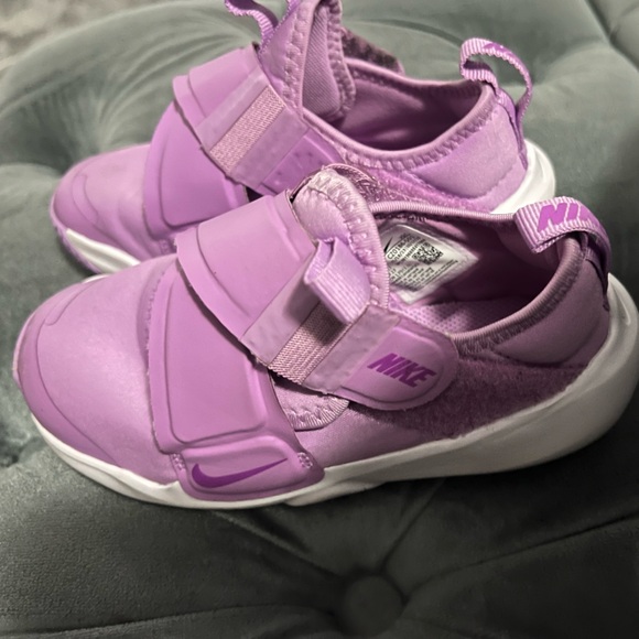 Nike Toddler 11c - Picture 2 of 2